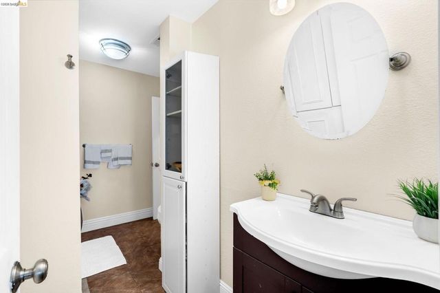 3917 Pacheco Blvd, Martinez, CA 94553