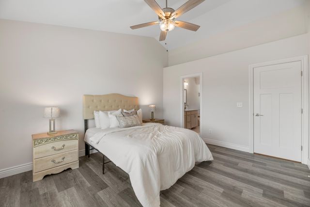 2130 S Tara Falls St, Wichita, KS 67207