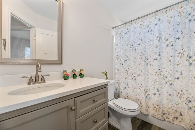 2130 S Tara Falls St, Wichita, KS 67207