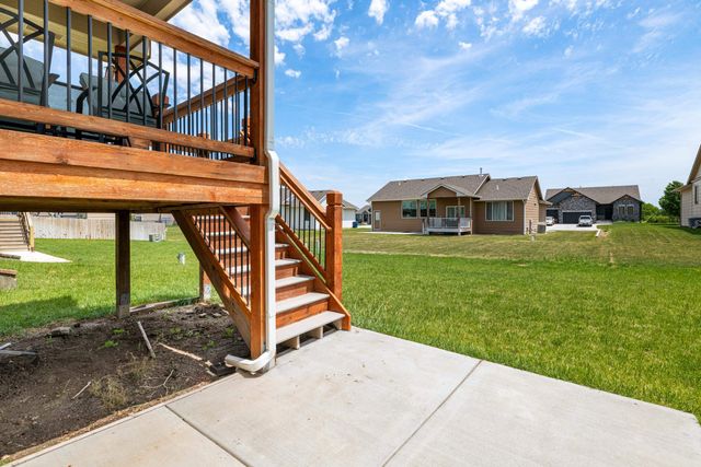 2130 S Tara Falls St, Wichita, KS 67207