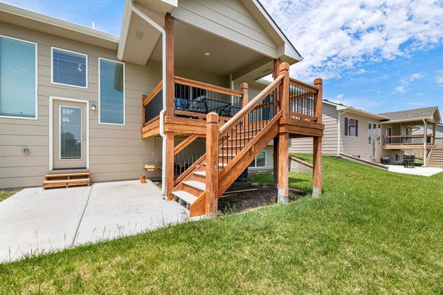 2130 S Tara Falls St, Wichita, KS 67207