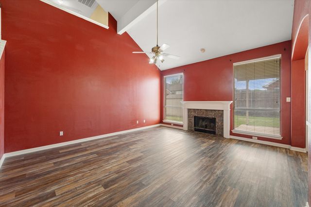 1916 Austin Street, Mansfield, TX 76063