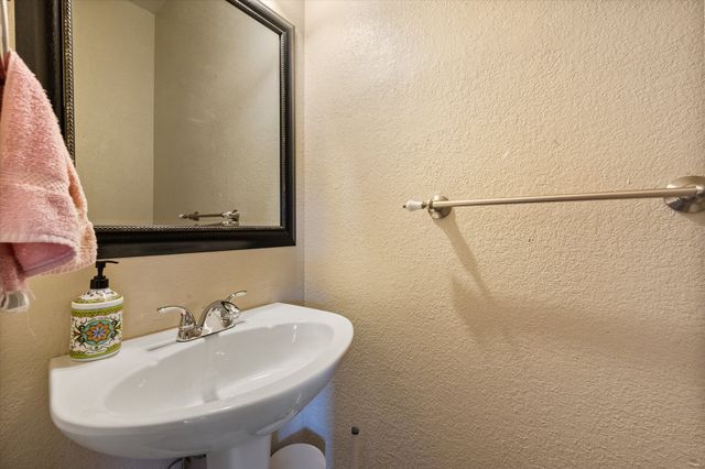 1916 Austin Street, Mansfield, TX 76063