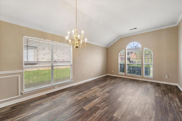 1916 Austin Street, Mansfield, TX 76063