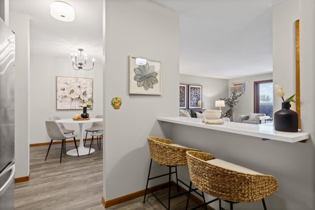 1000 41st Avenue NE 306, Columbia Heights, MN 55421