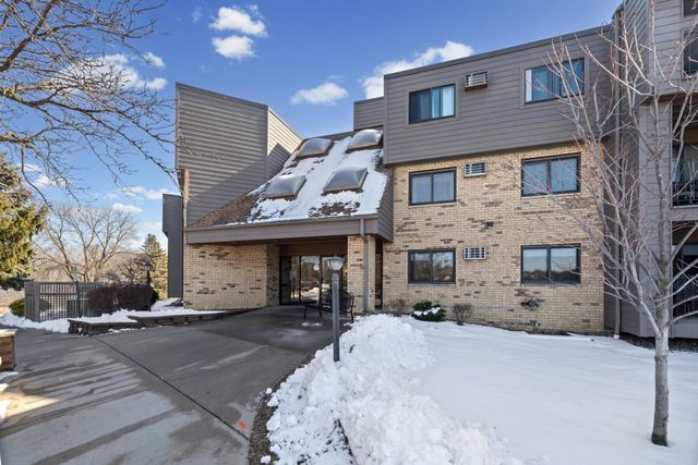 1000 41st Avenue NE 306, Columbia Heights, MN 55421