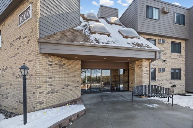 1000 41st Avenue NE 306, Columbia Heights, MN 55421