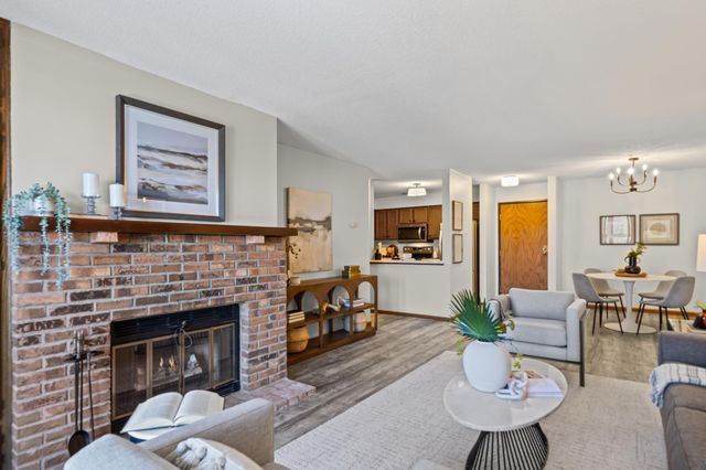 1000 41st Avenue NE 306, Columbia Heights, MN 55421