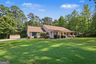 129 Buckeye Point, Commerce, GA 30530