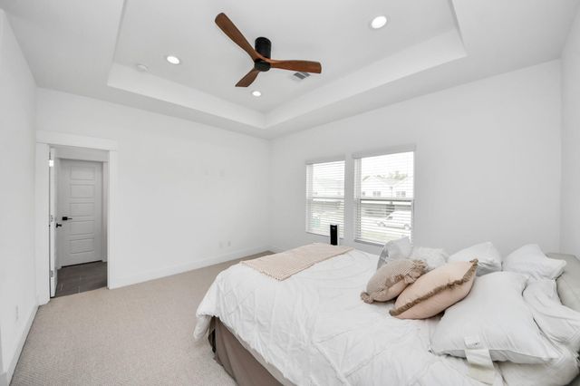 1066 Mansfield Street, Houston, TX 77091