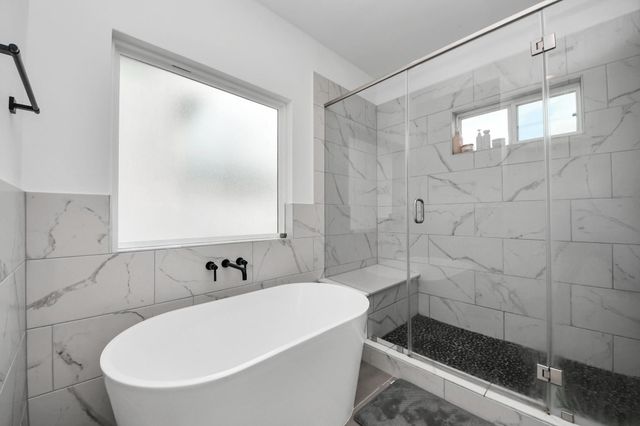 1066 Mansfield Street, Houston, TX 77091