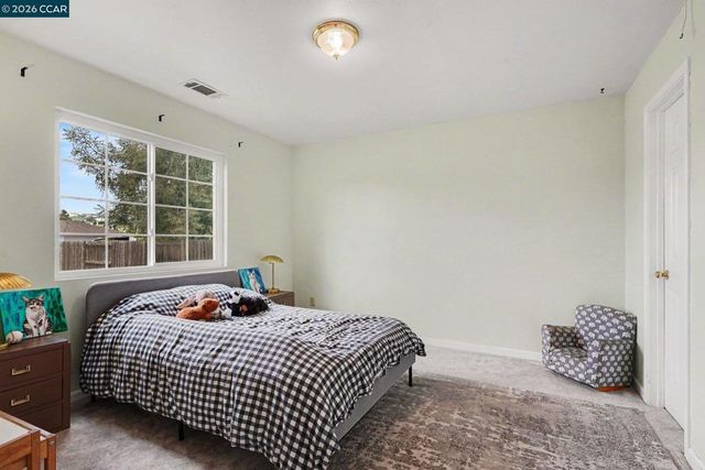 3570 Somerset Ave, Castro Valley, CA 94546