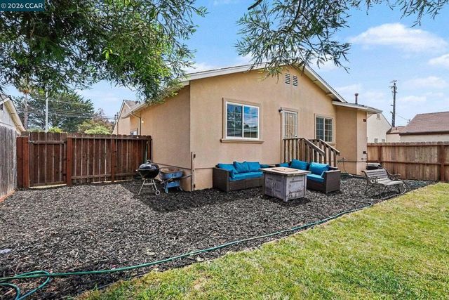 3570 Somerset Ave, Castro Valley, CA 94546