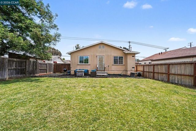 3570 Somerset Ave, Castro Valley, CA 94546