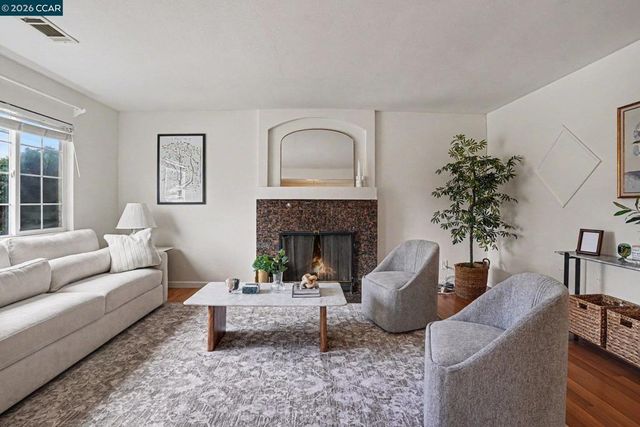 3570 Somerset Ave, Castro Valley, CA 94546