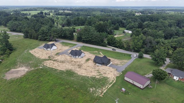 4649 Scottsville Rd, Lafayette, TN 37083