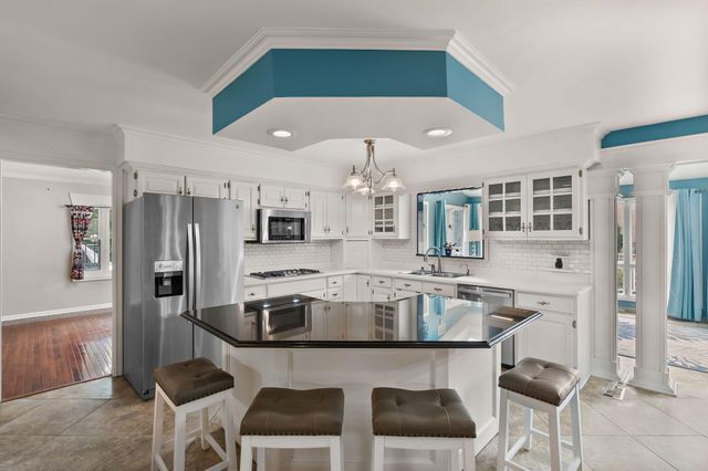 1442 Saint Andrews Drive, Schererville, IN 46375