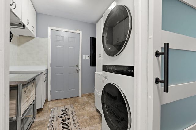1442 Saint Andrews Drive, Schererville, IN 46375