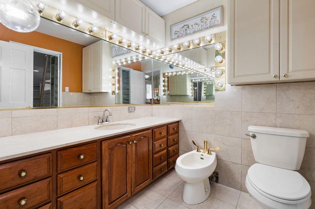 1442 Saint Andrews Drive, Schererville, IN 46375