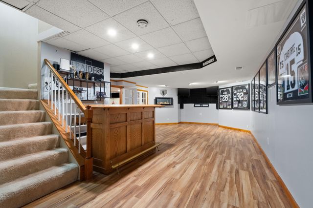 1442 Saint Andrews Drive, Schererville, IN 46375