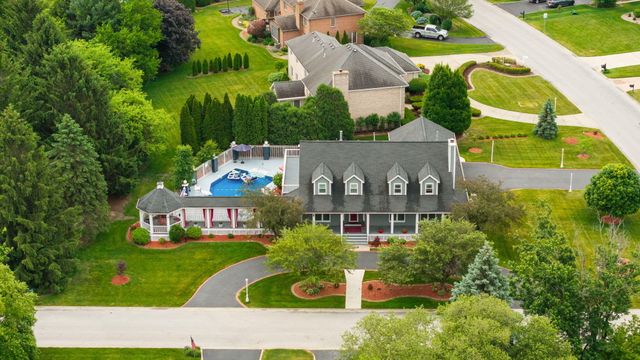 1442 Saint Andrews Drive, Schererville, IN 46375