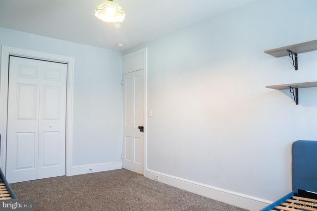 231 W LOCUST ST, Mechanicsburg, PA 17055