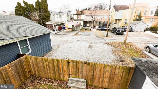 231 W LOCUST ST, Mechanicsburg, PA 17055