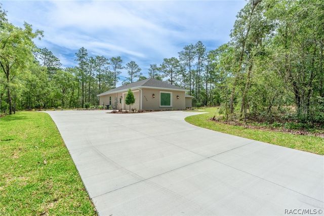 5105 N Princewood Drive, Beverly Hills, FL 34465
