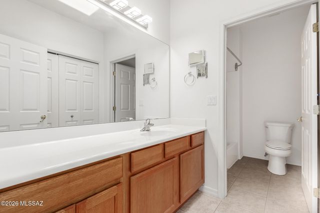468 W Windham Boulevard, Green Valley, AZ 85614