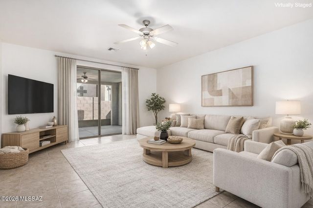 468 W Windham Boulevard, Green Valley, AZ 85614