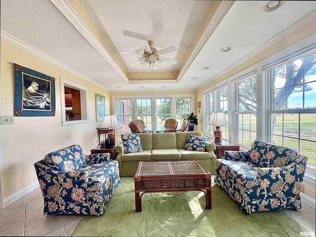 9879 Steel City Road, Benton, IL 62812