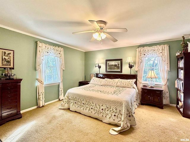 9879 Steel City Road, Benton, IL 62812