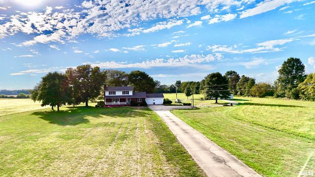 9879 Steel City Road, Benton, IL 62812