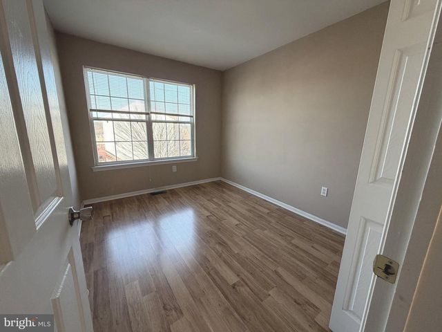 20 EMANDAN LN, Hockessin, DE 19707