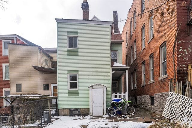 3246 Richardson Ave, Brighton Heights, PA 15212