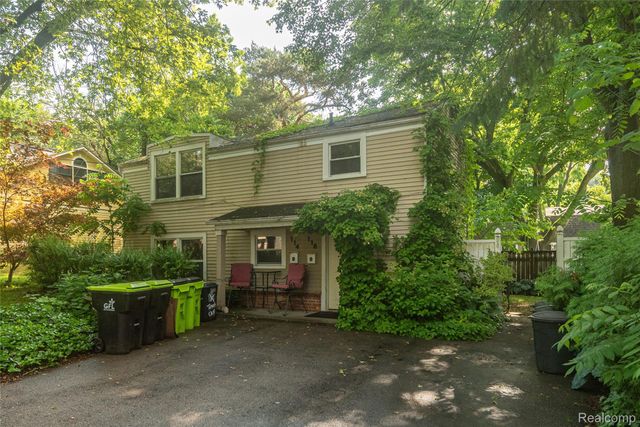 116 N Rogers Street, Northville, MI 48167