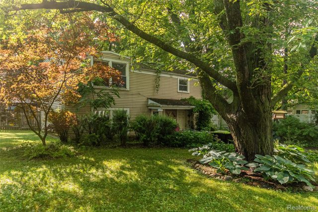116 N Rogers Street, Northville, MI 48167