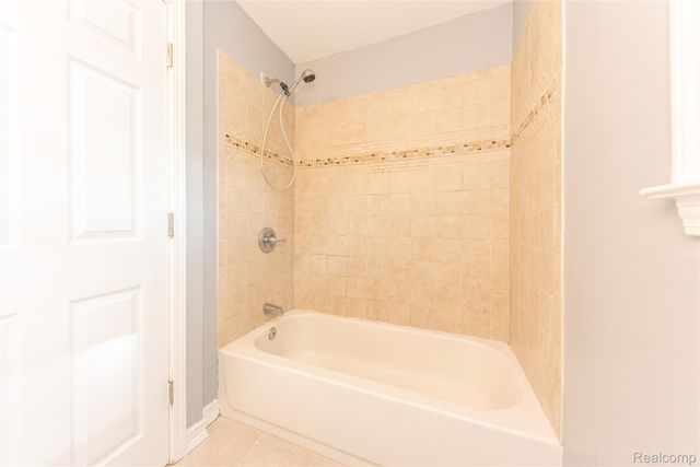 116 N Rogers Street, Northville, MI 48167
