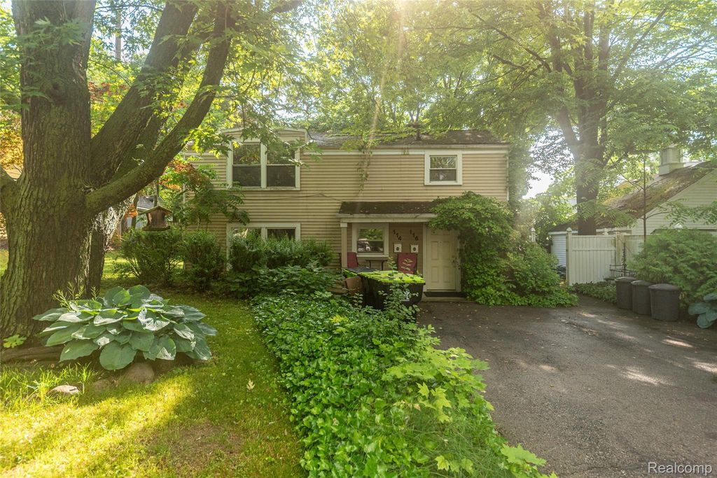 116 N Rogers Street, Northville, MI 48167