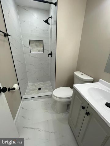 9015 CONGRESS PL, Landover, MD 20785