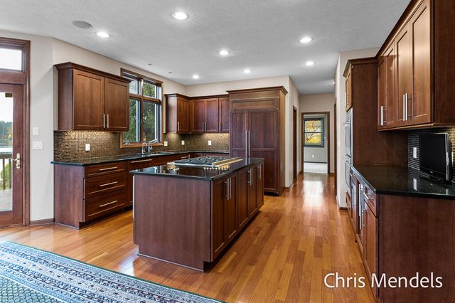 150 Bay Circle Drive, Holland, MI 49424