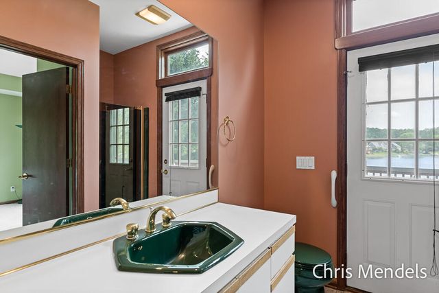 150 Bay Circle Drive, Holland, MI 49424