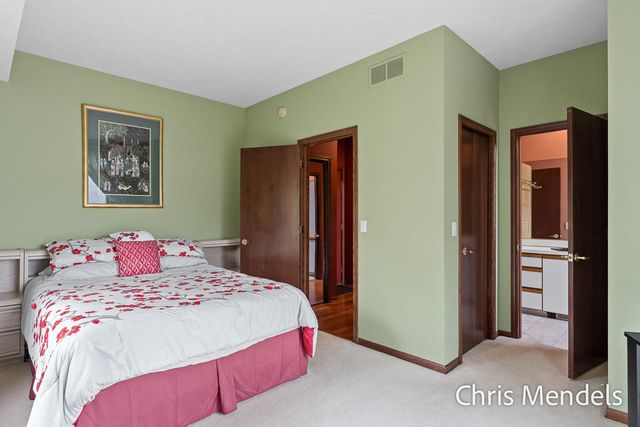 150 Bay Circle Drive, Holland, MI 49424