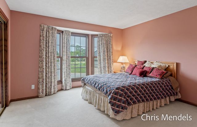 150 Bay Circle Drive, Holland, MI 49424