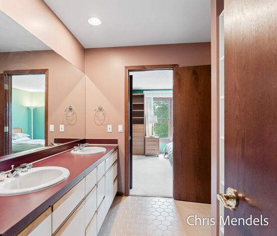 150 Bay Circle Drive, Holland, MI 49424