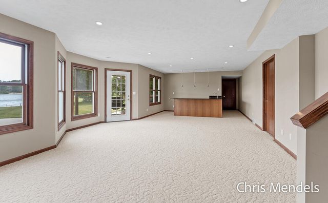 150 Bay Circle Drive, Holland, MI 49424