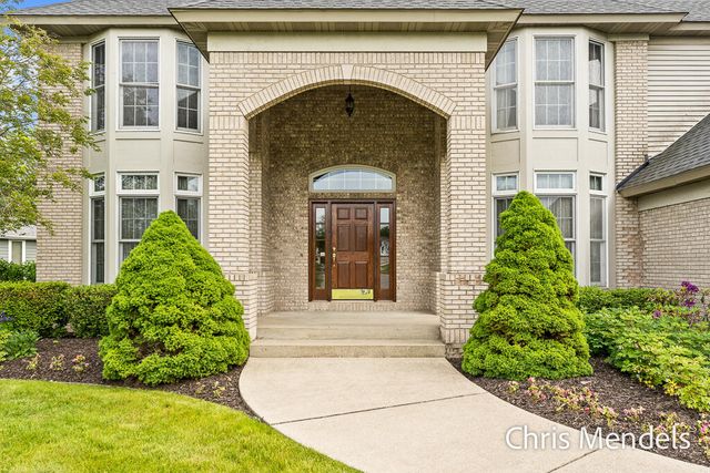 150 Bay Circle Drive, Holland, MI 49424