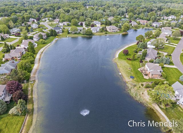 150 Bay Circle Drive, Holland, MI 49424