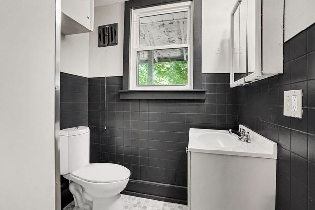 238 4th Avenue, Three Rivers City, MI 49093