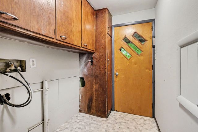238 4th Avenue, Three Rivers City, MI 49093